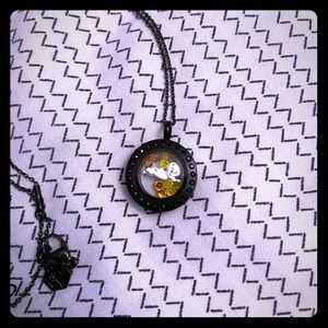 Limited edition Casper origami Owl necklace